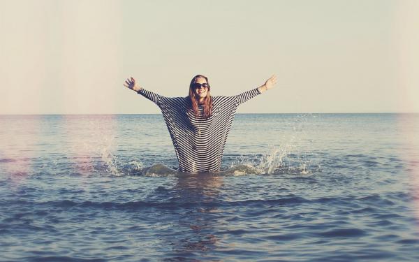 《老公说我妈出车祸,我却笑了》(苏以宁裴寂)小说阅读by听风