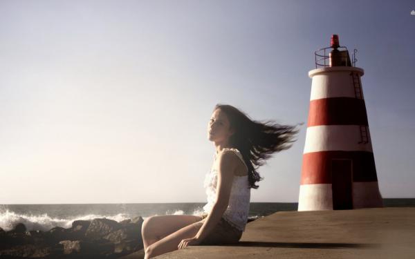 唐樱霍深爆改万人迷,清冷太子爷跪地求宠结局完整全文