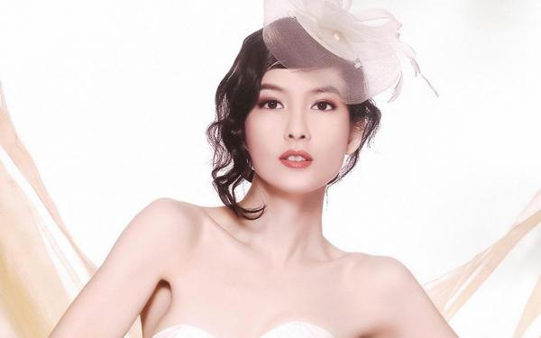和妻子离婚后，我成了最强神豪 钟文杰乔梦涵完结版在线阅读